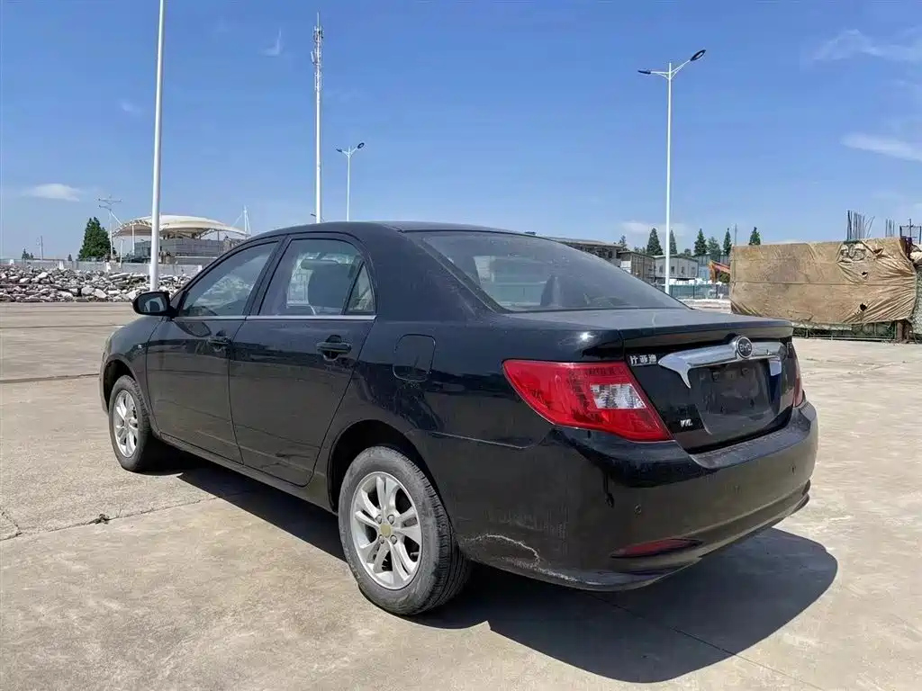 BYD F3 2016