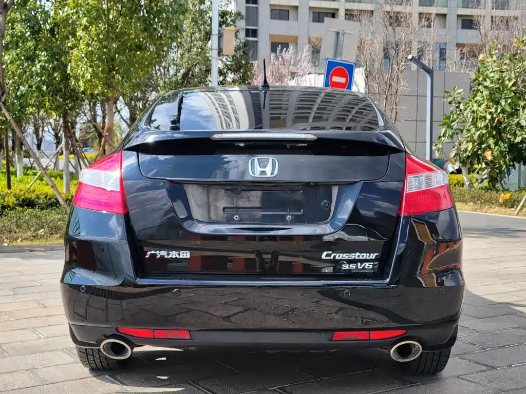 HONDA CROSSTOUR 2014