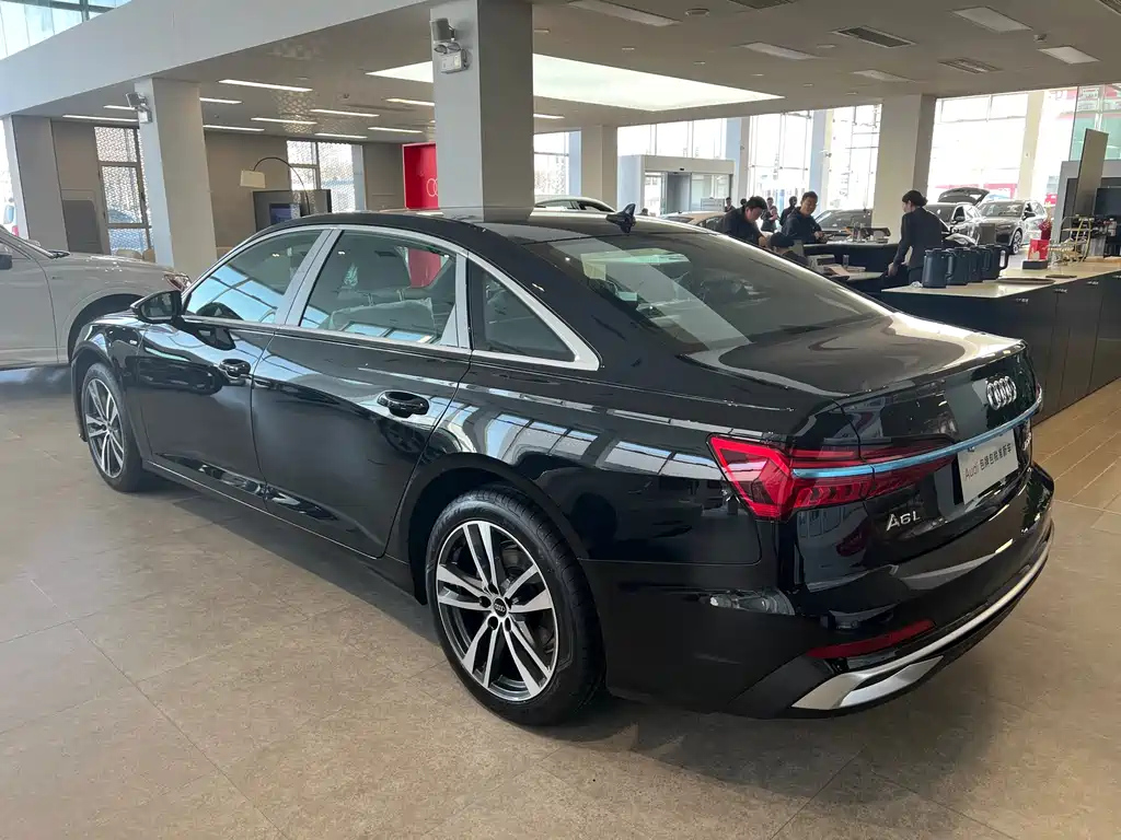AUDI A6L 2024