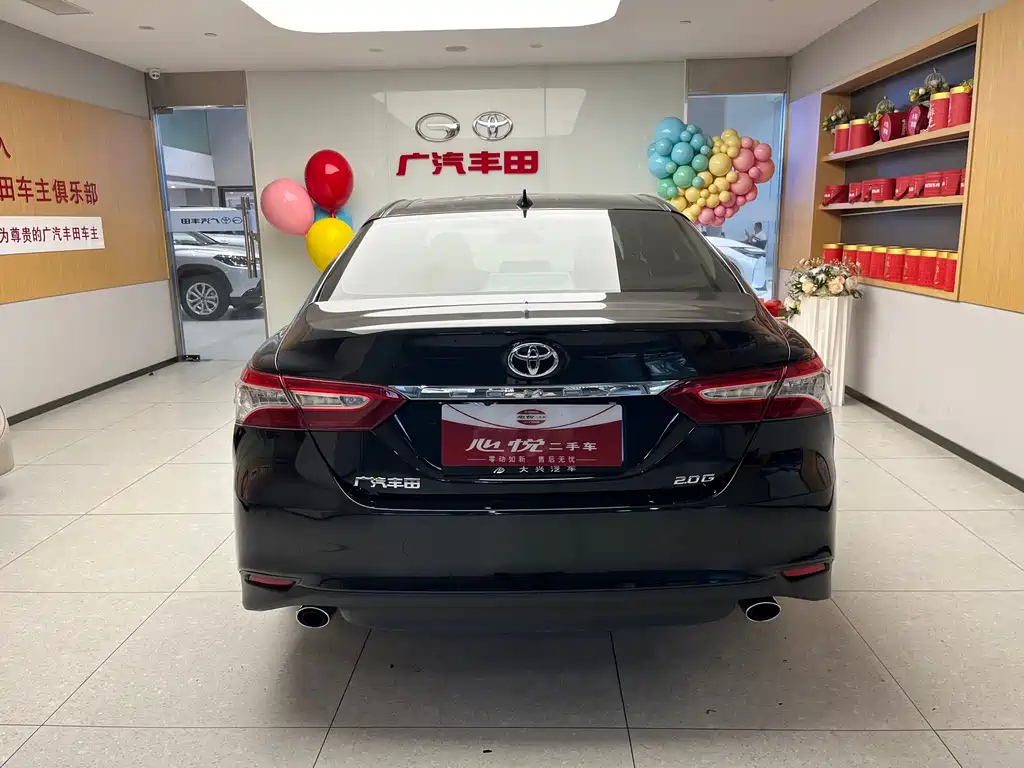TOYOTA CAMRY 2021