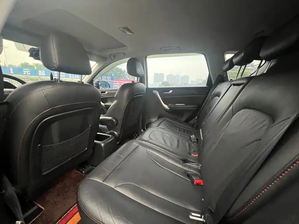 HAVAL H6 2015