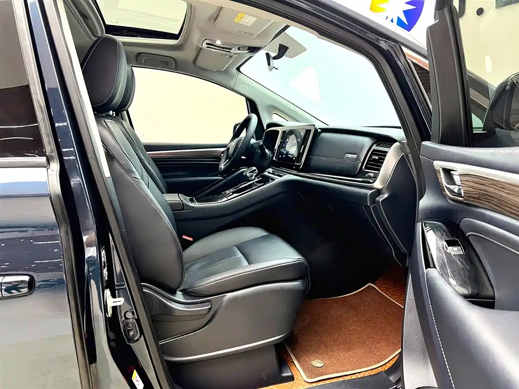 TRUMPCHI M8 2021