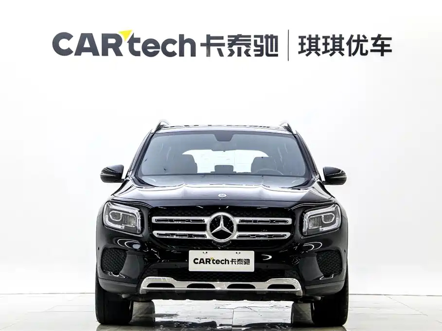 MERCEDES BENZ GLB 2023