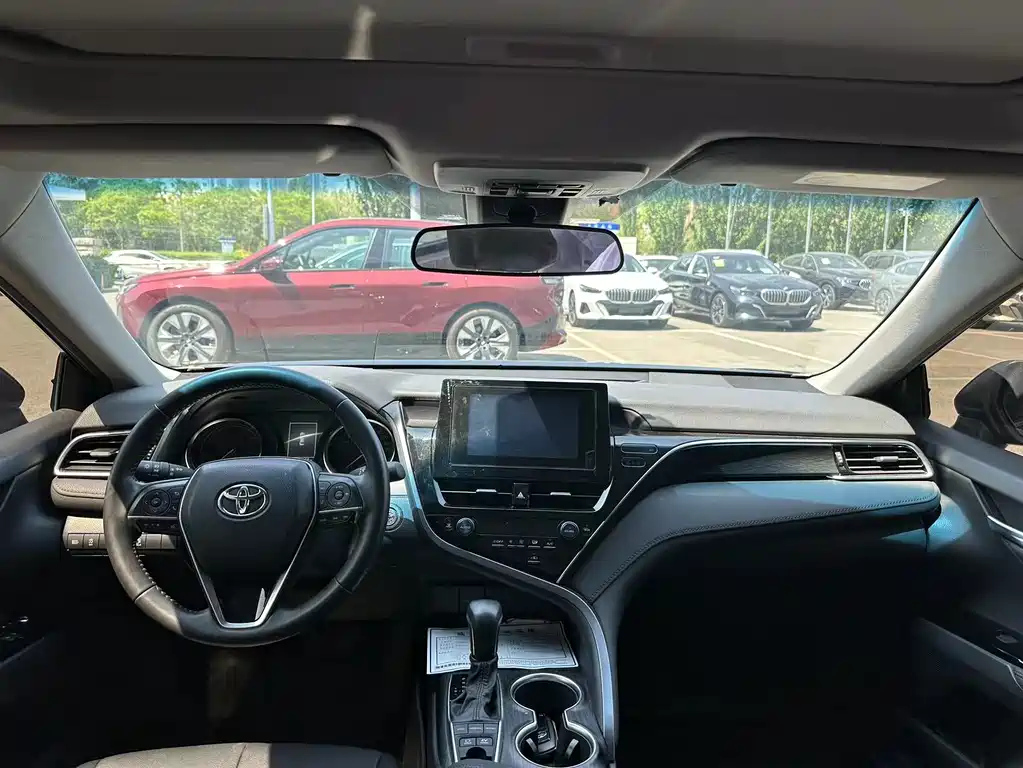 TOYOTA CAMRY 2022