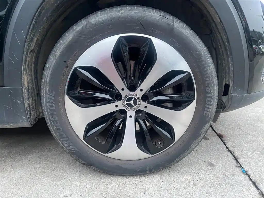 MERCEDES BENZ GLB 2022