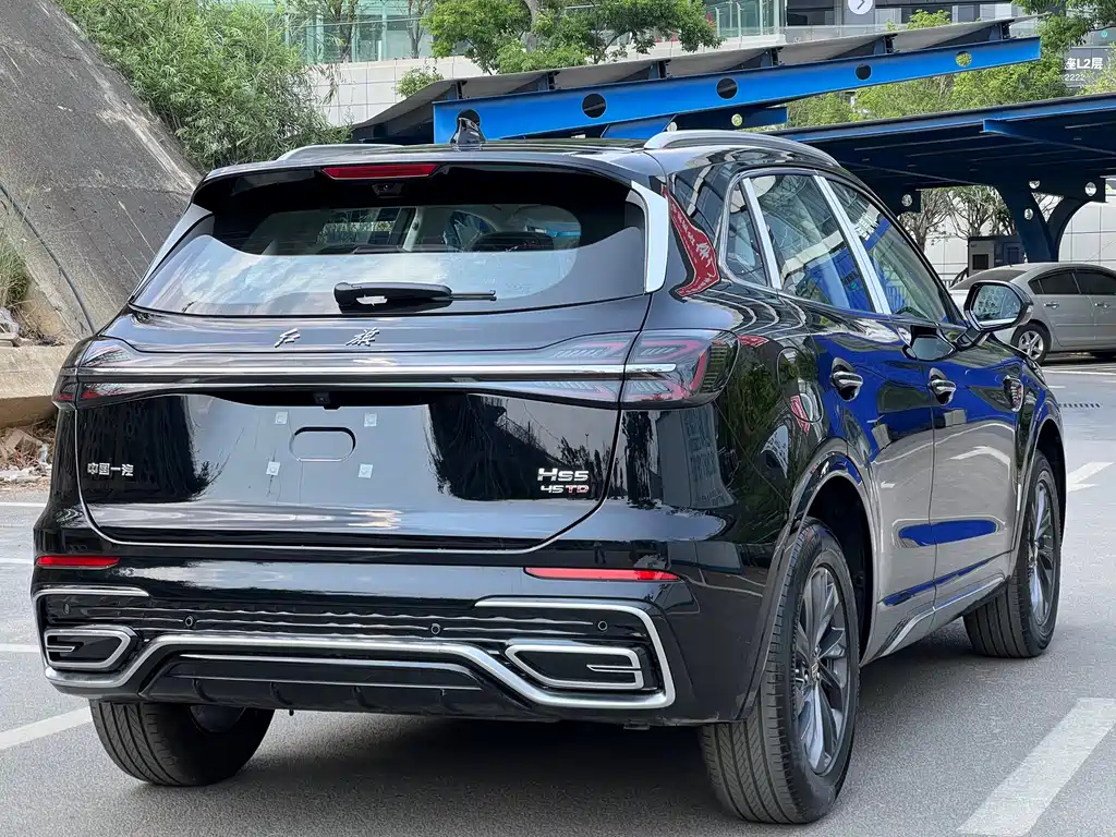 HONGQI HS5 2024