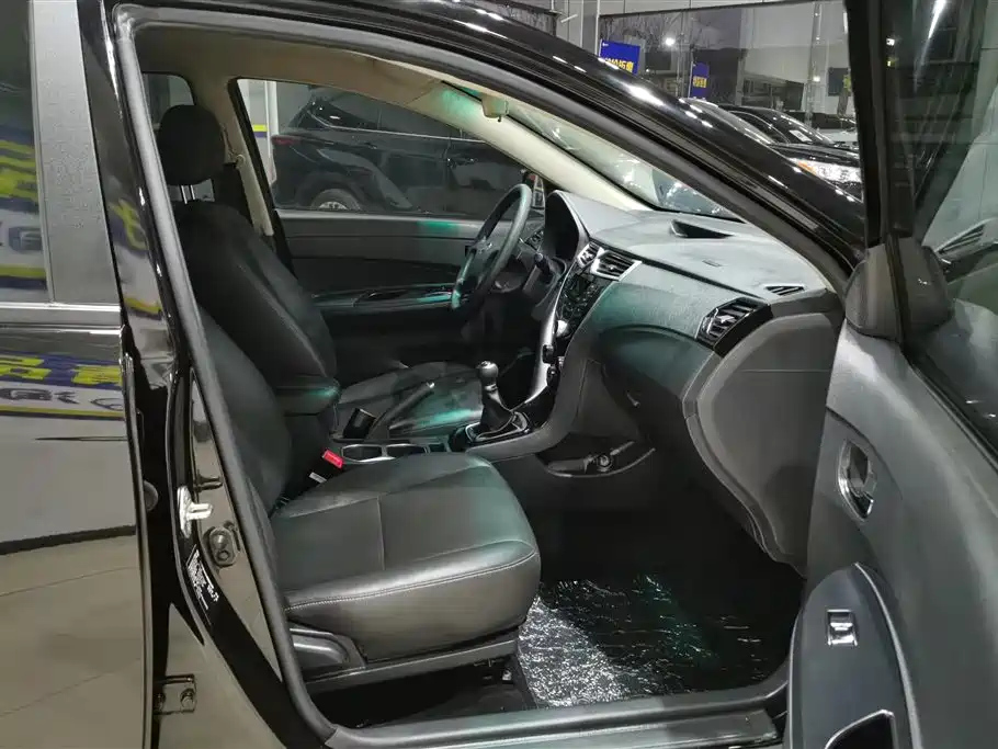 BYD F3 2021