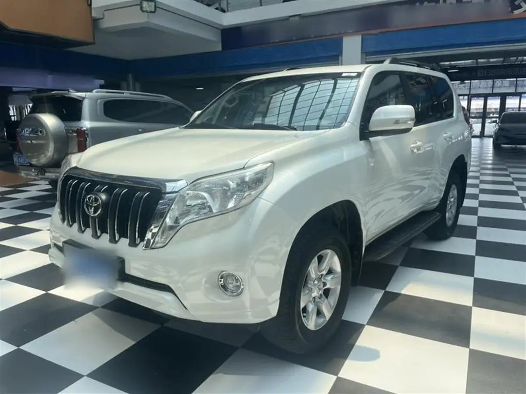 TOYOTA PRADO