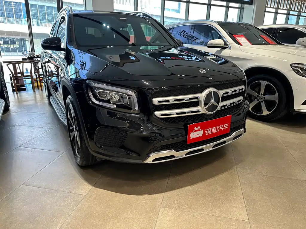 MERCEDES BENZ GLB 2022