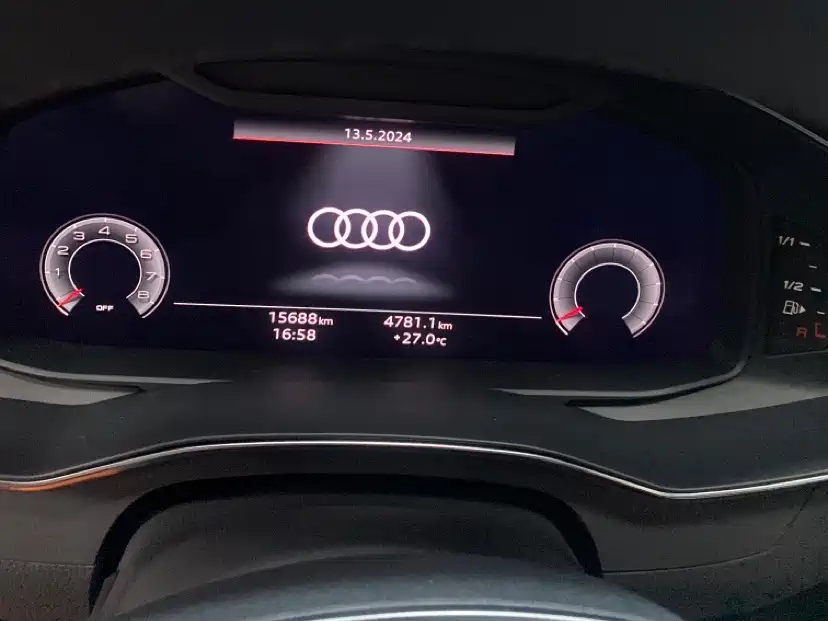 AUDI A6L 2023