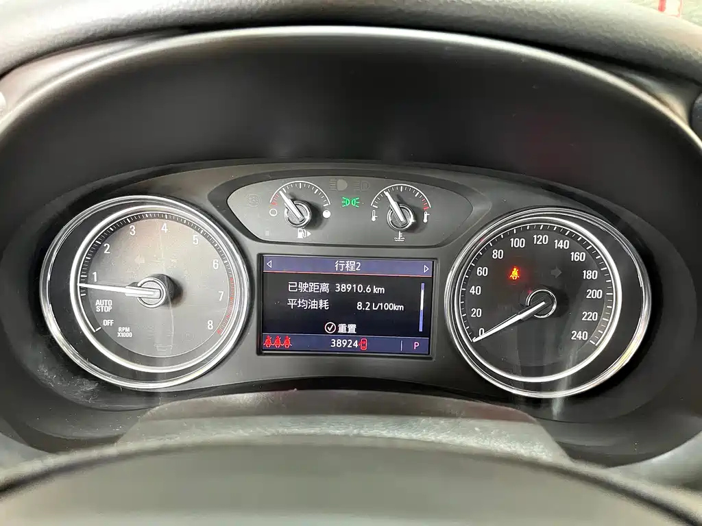 BUICK LACROSSE 2020