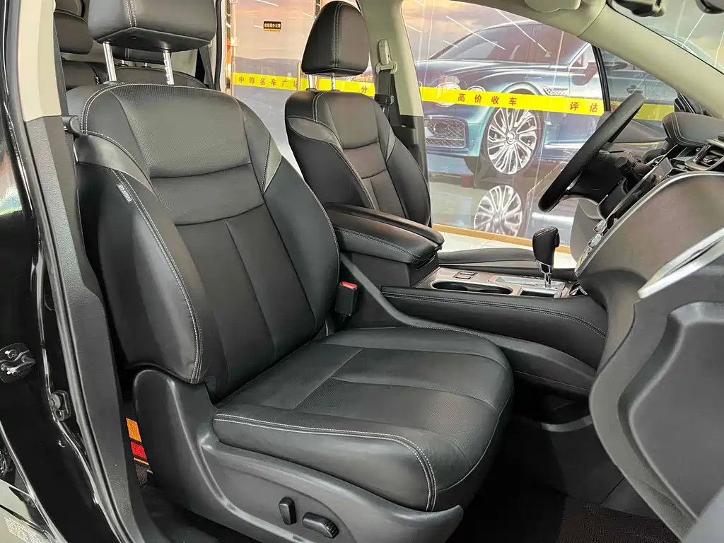 NISSAN MURANO 2019