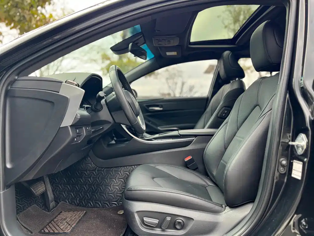 TOYOTA AVALON 2022