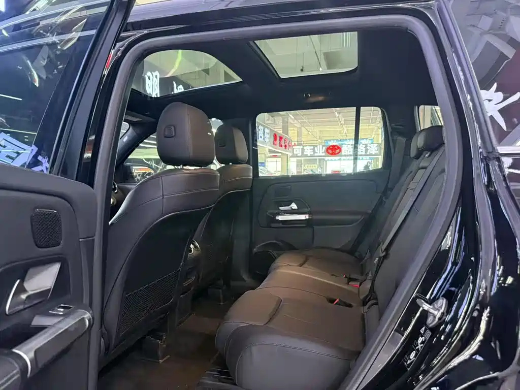 MERCEDES BENZ GLB 2020