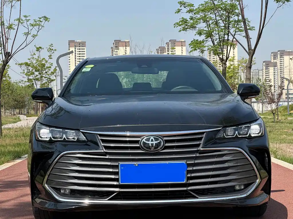 TOYOTA AVALON 2021
