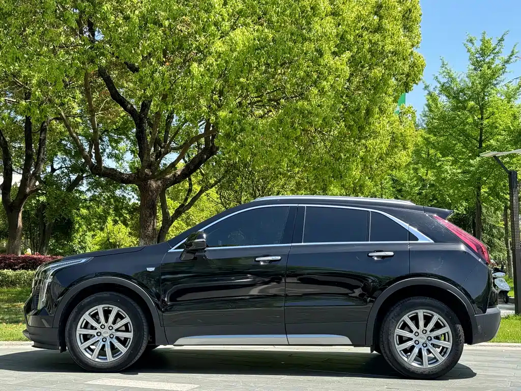 CADILLAC XT4 2020