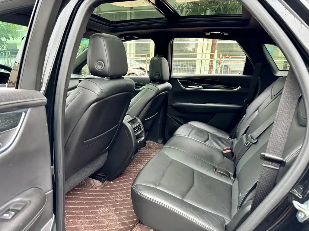 CADILLAC XT5 2020