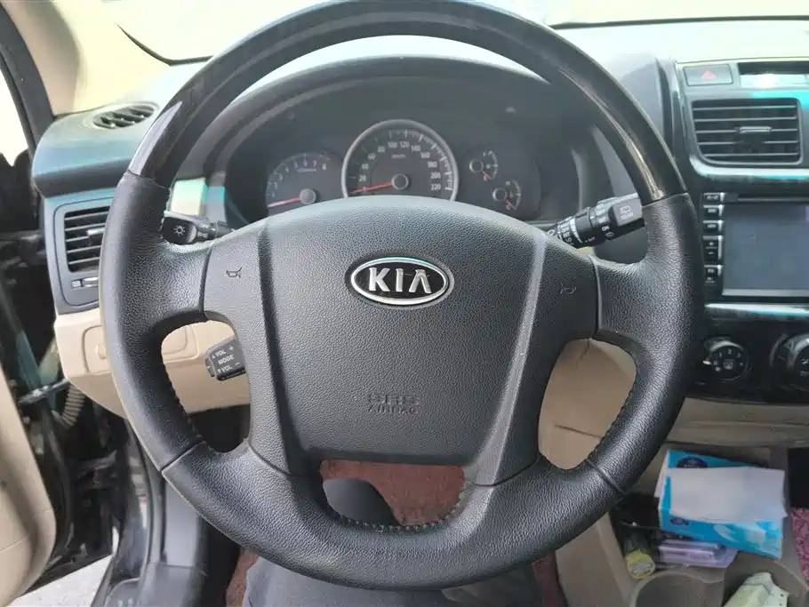KIA SPORTAGE 2013