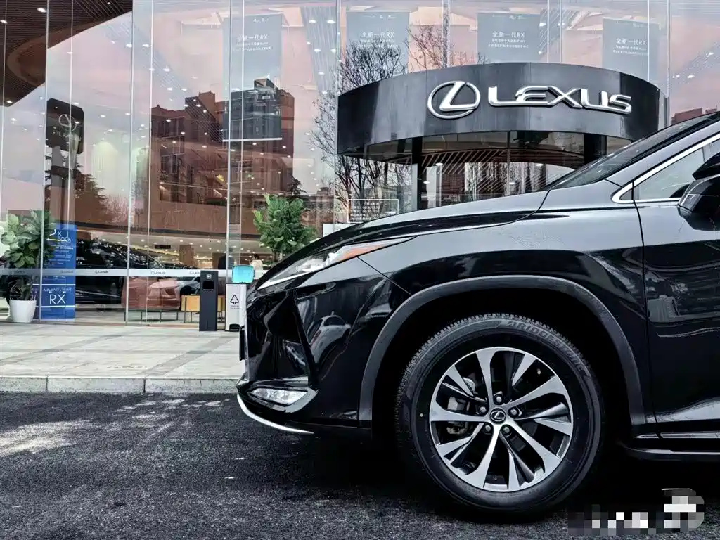 LEXUS RX 2020