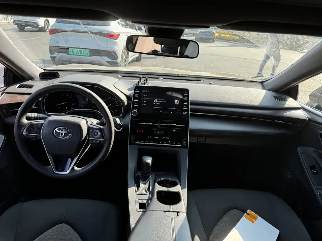 TOYOTA AVALON 2021