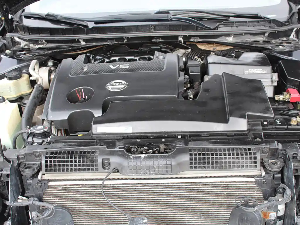 NISSAN TEANA 2009