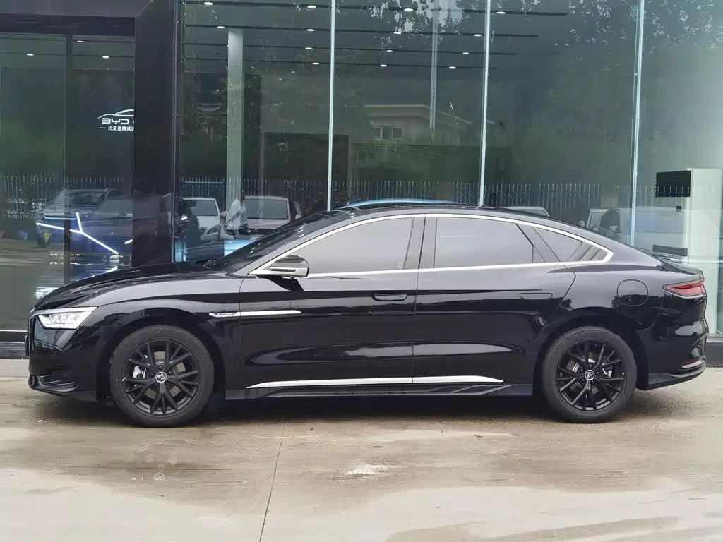 BYD HAN 2024