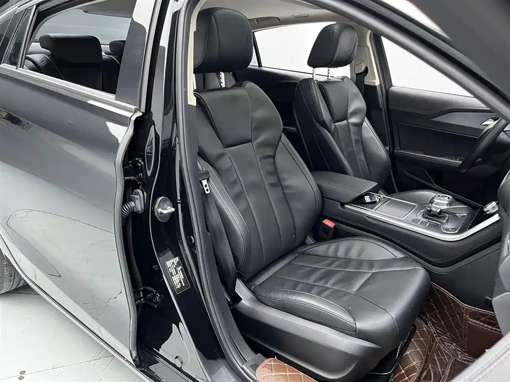 HONGQI H5 2022