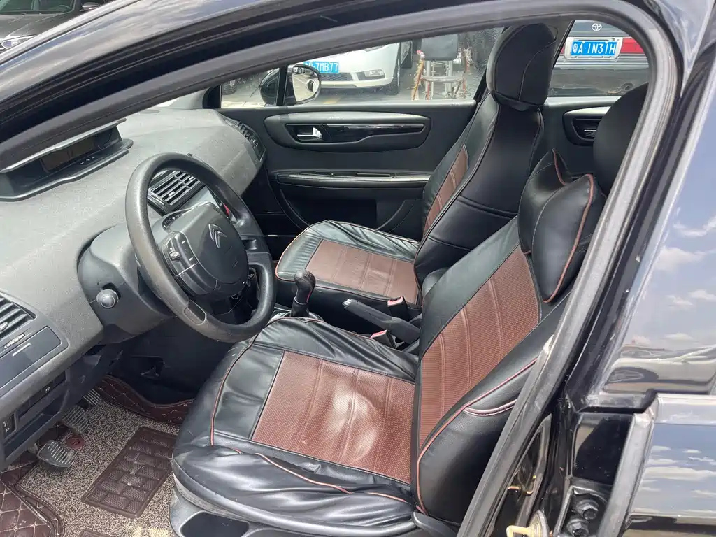 CITROEN C-QUATRE 2013