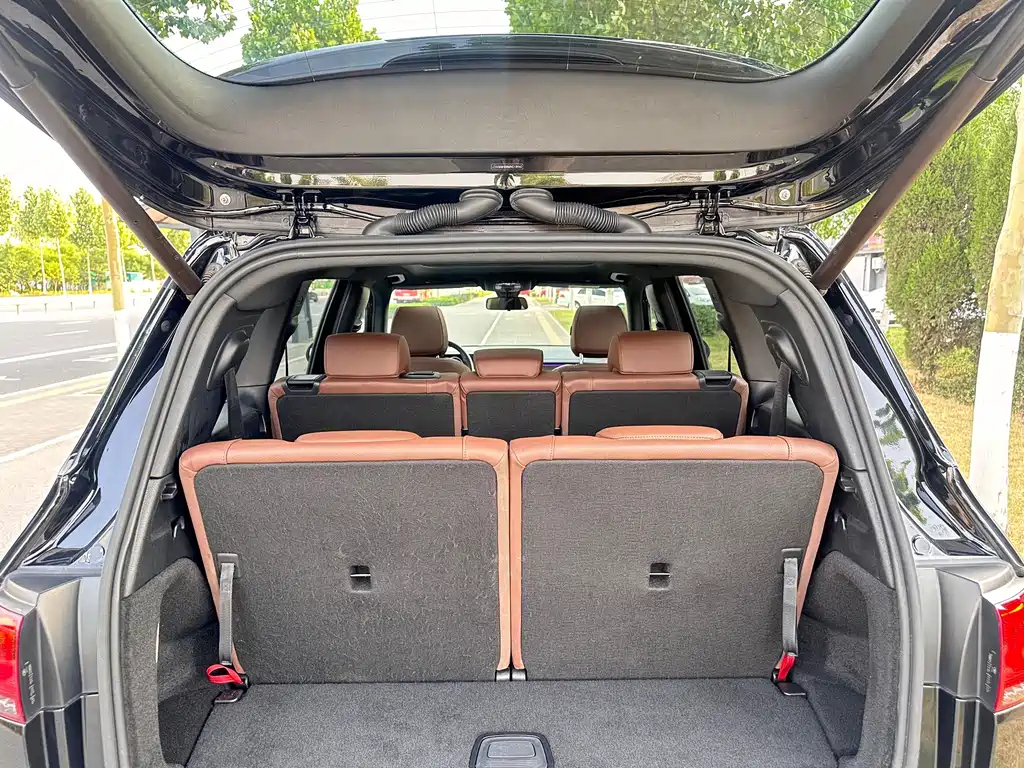 MERCEDES BENZ GLB 2021
