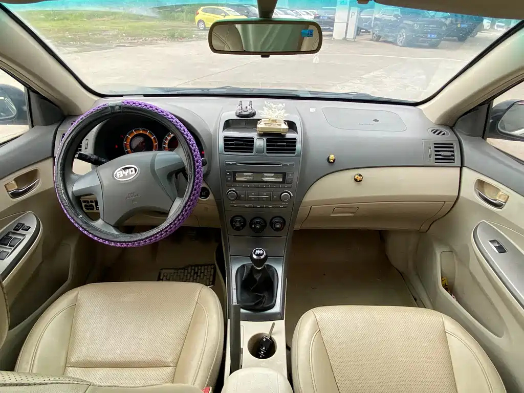 BYD L3 2014