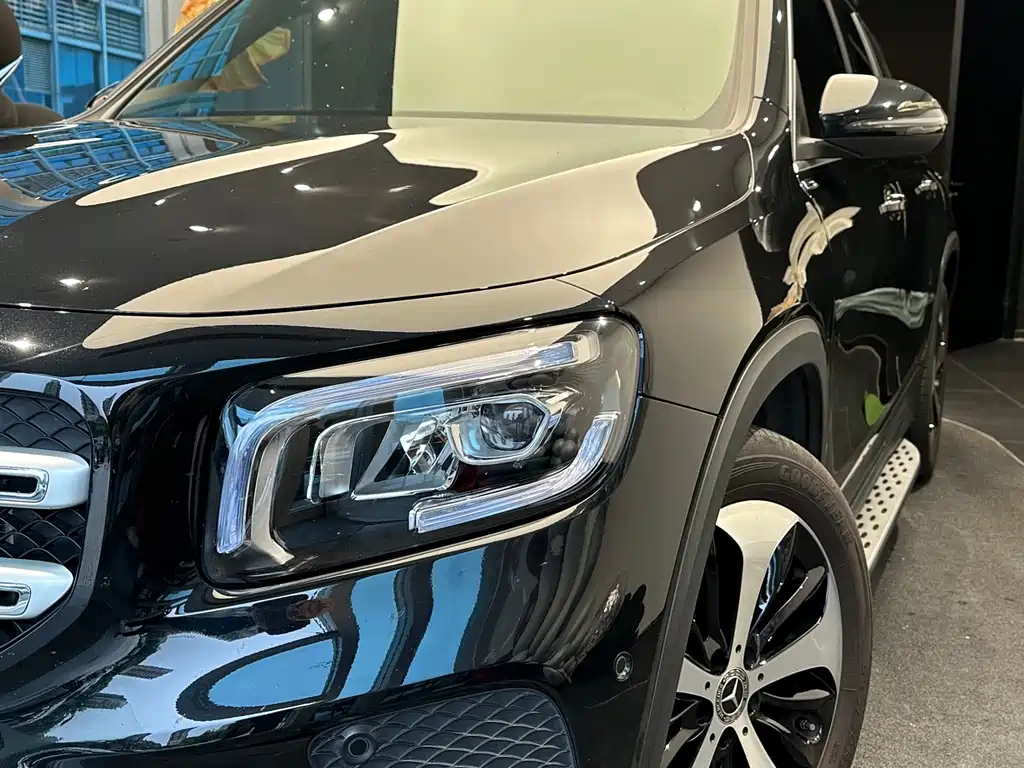 MERCEDES BENZ GLB 2022