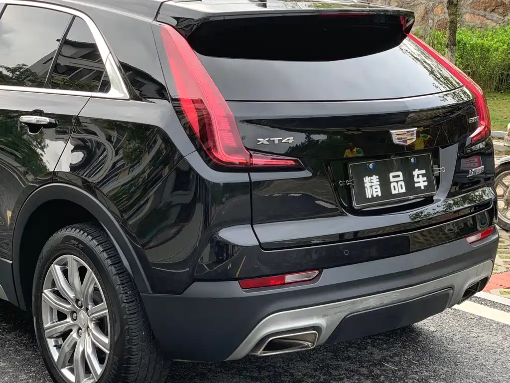 CADILLAC XT4 2019