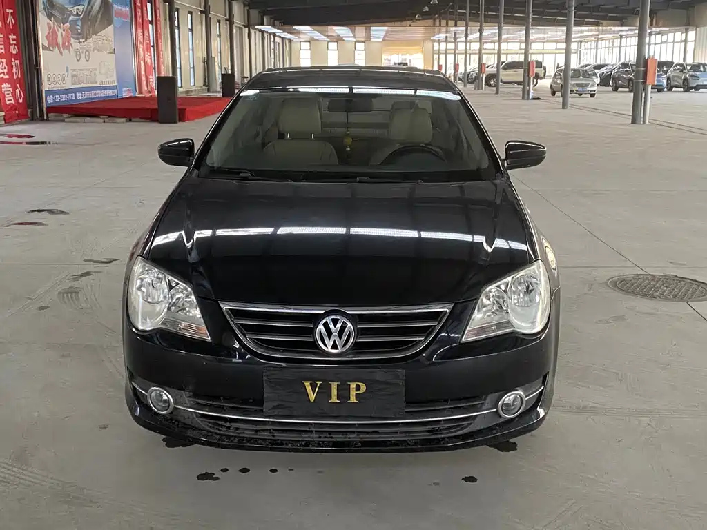 VOLKSWAGEN BORA 2011