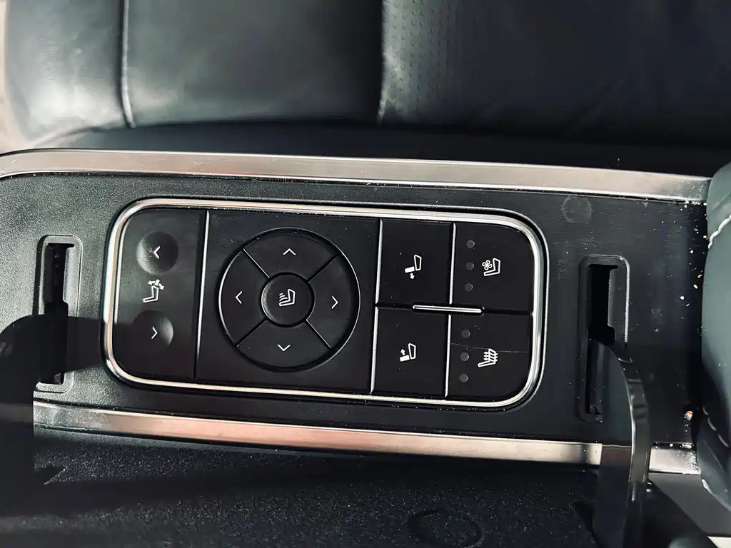 TRUMPCHI M8 2022