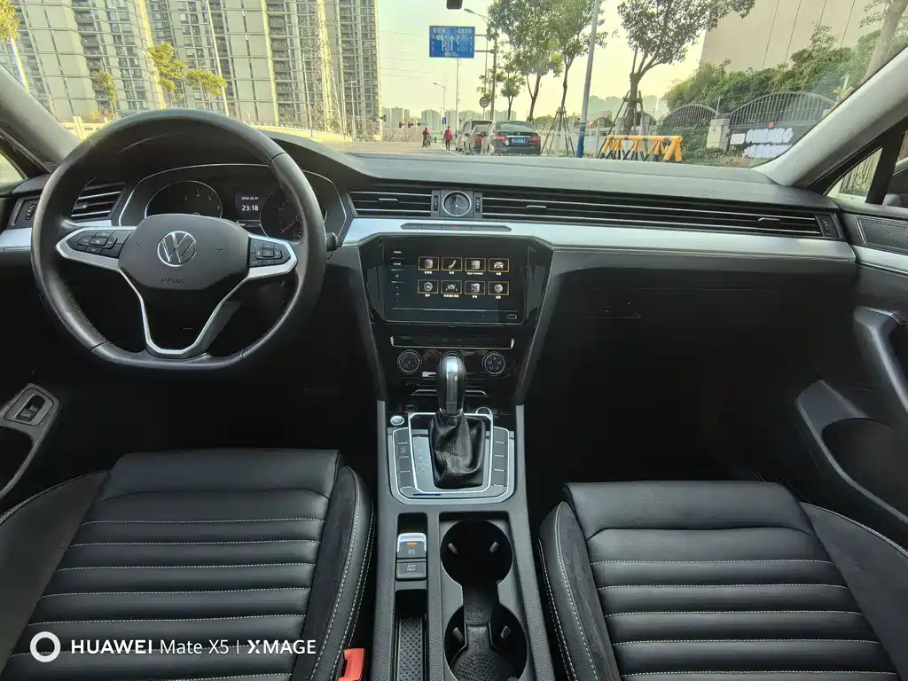 VOLKSWAGEN MAGOTAN 2021