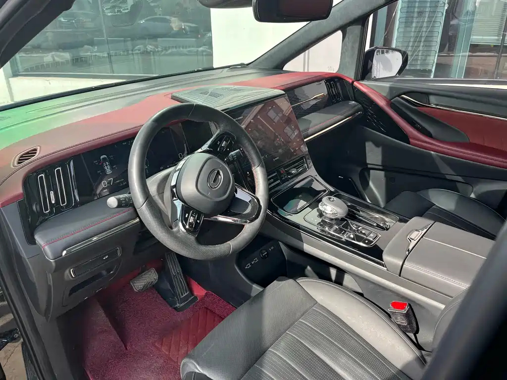 TRUMPCHI M8 2023