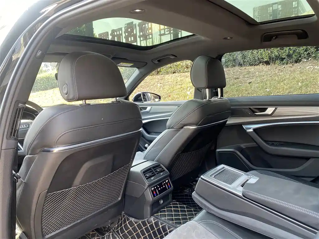 AUDI A6L 2021