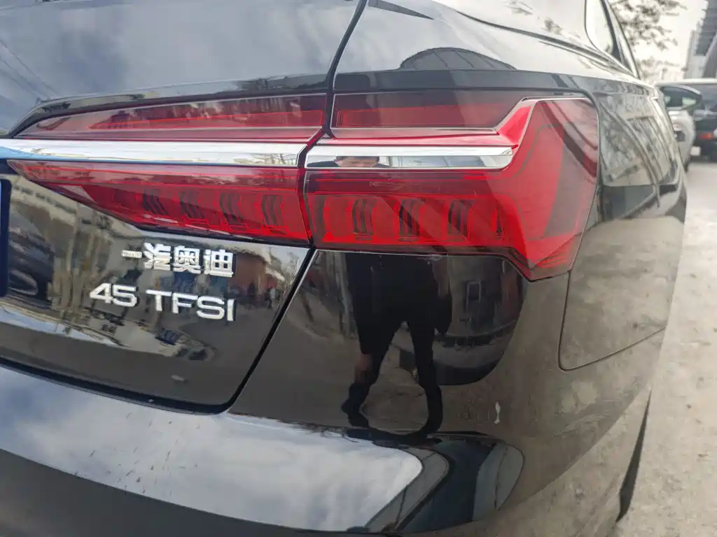 AUDI A6L 2024
