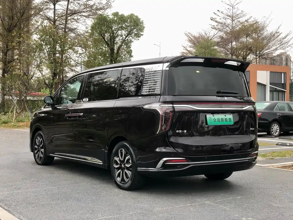 HONGQI HQ9 2023