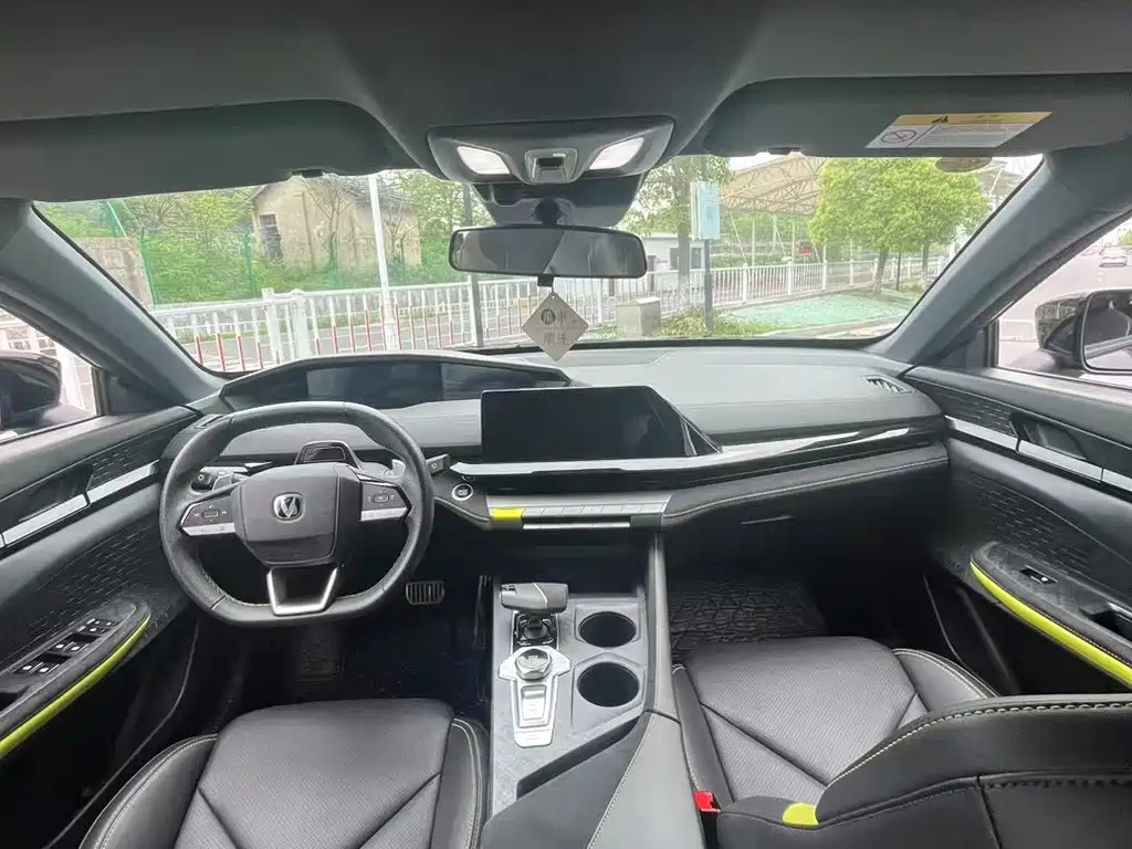 CHANGAN UNI-V 2024