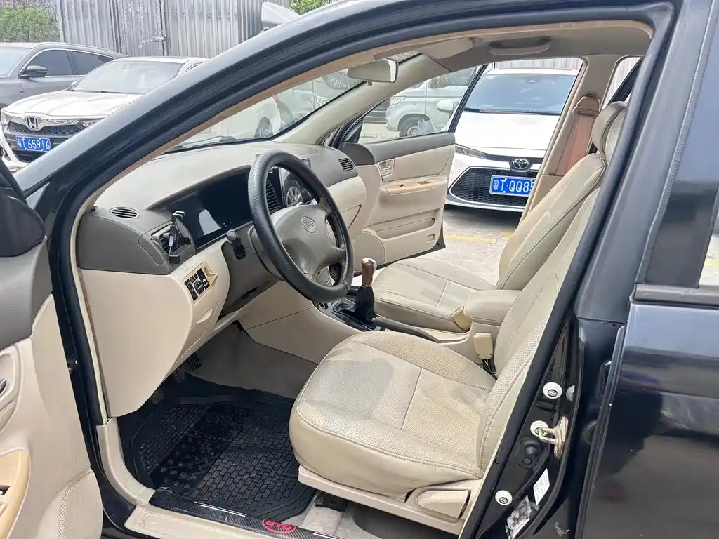 BYD F3 2010