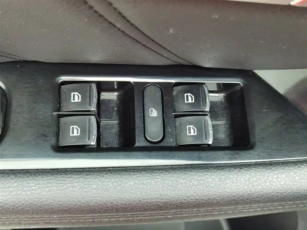 HAVAL H6 COUPE 2016