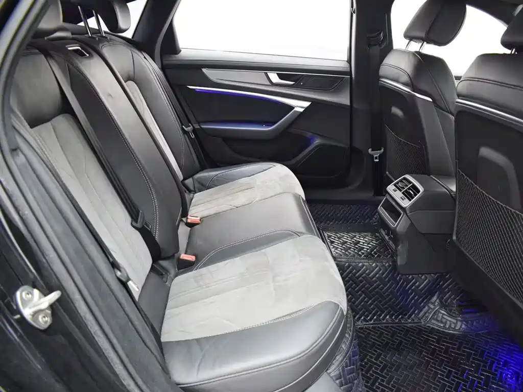 AUDI A6L 2022
