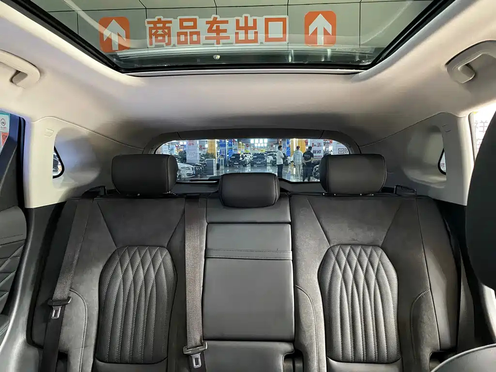 HONGQI HS5 2023