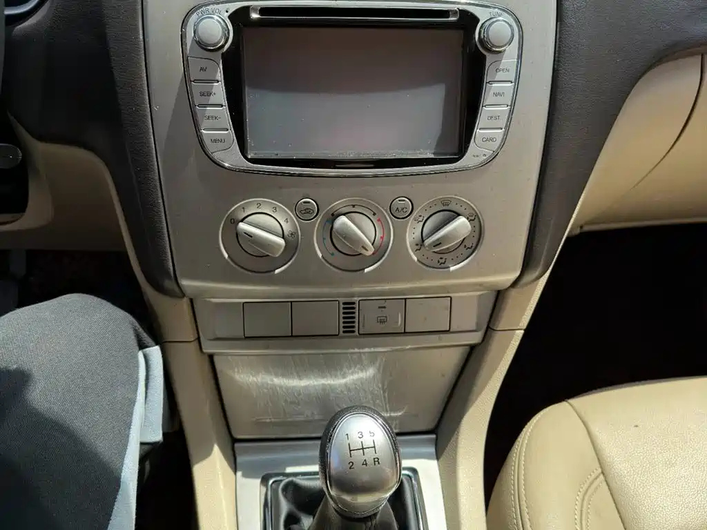 FORD FOCUS 2013
