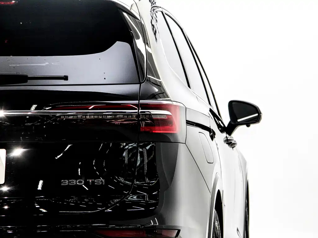 VOLKSWAGEN VILORAN 2023