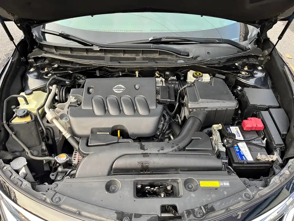 NISSAN TEANA 2016