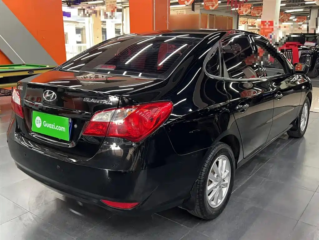 HYUNDAI CELESTA 2016