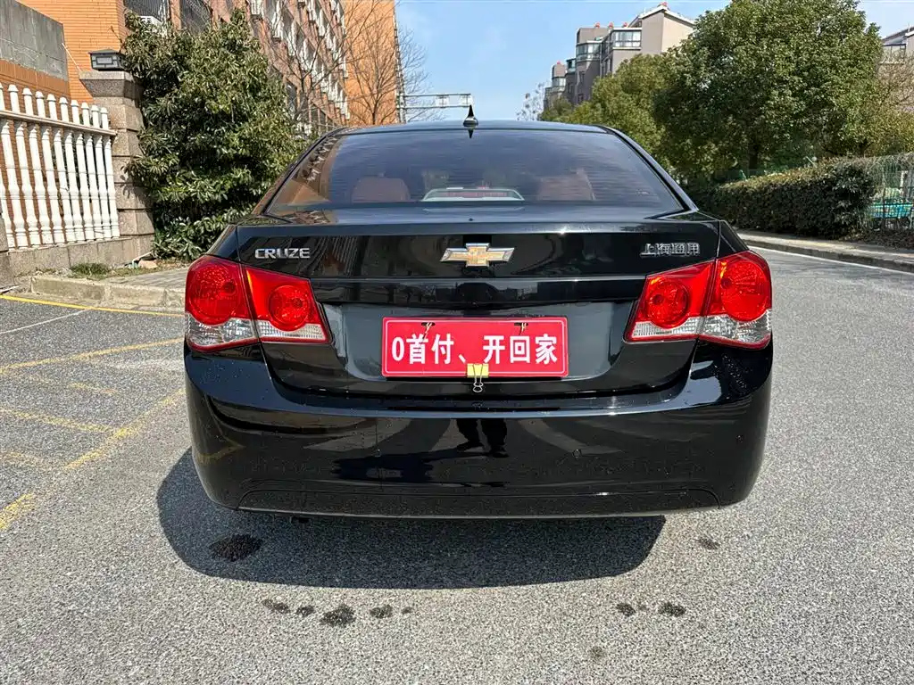 CHEVROLET CRUZE 2012