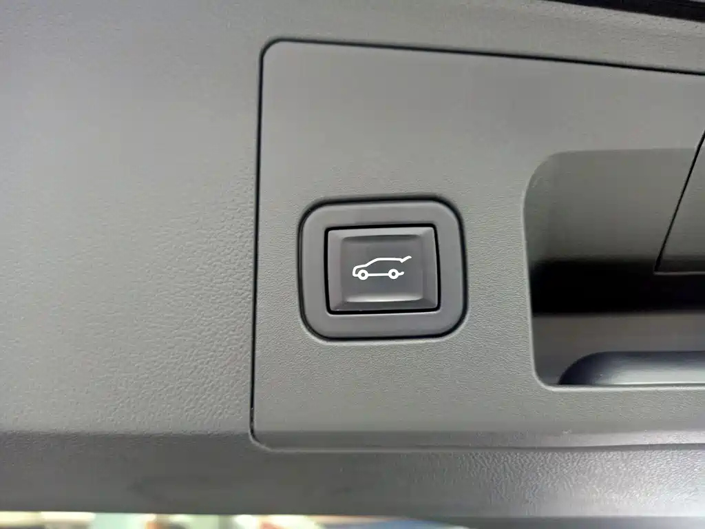 CADILLAC XT5 2021